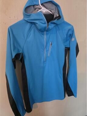 Eastern Mountain Sports Women's X-Small Blue and Black Hoodie